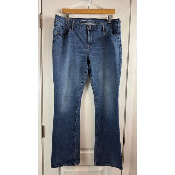 Old Navy Denim - Old Navy Women's Mid-Rise Original Bootcut Jeans Size 14 Regular